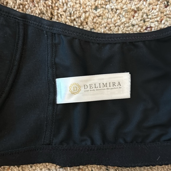 Delmira front closure bra. Black. 42DD - Picture 5 of 6